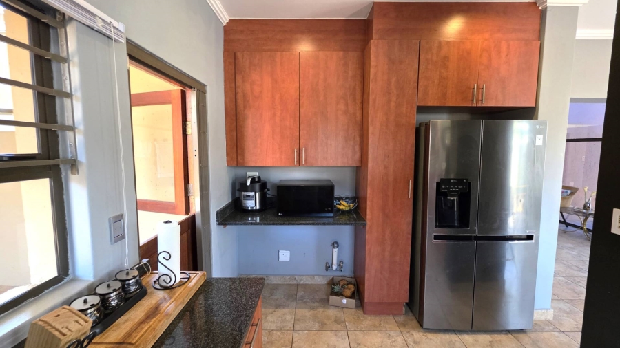 4 Bedroom Property for Sale in Leloko North West